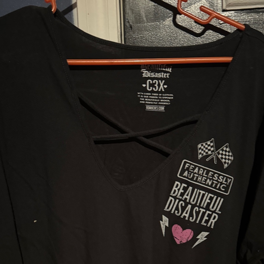Beautiful Disaster Women's Black Short Sleeve Tee